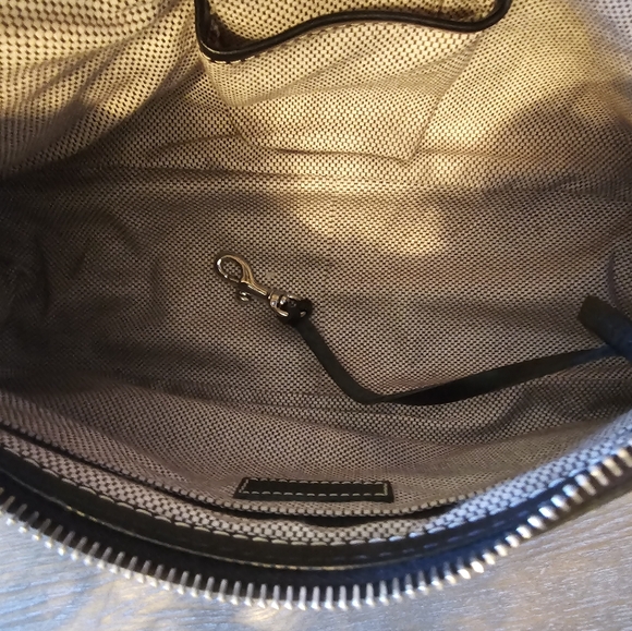 Dooney and Bourke Vintage Monogram Baguette Sh. Bag - Picture 5 of 12